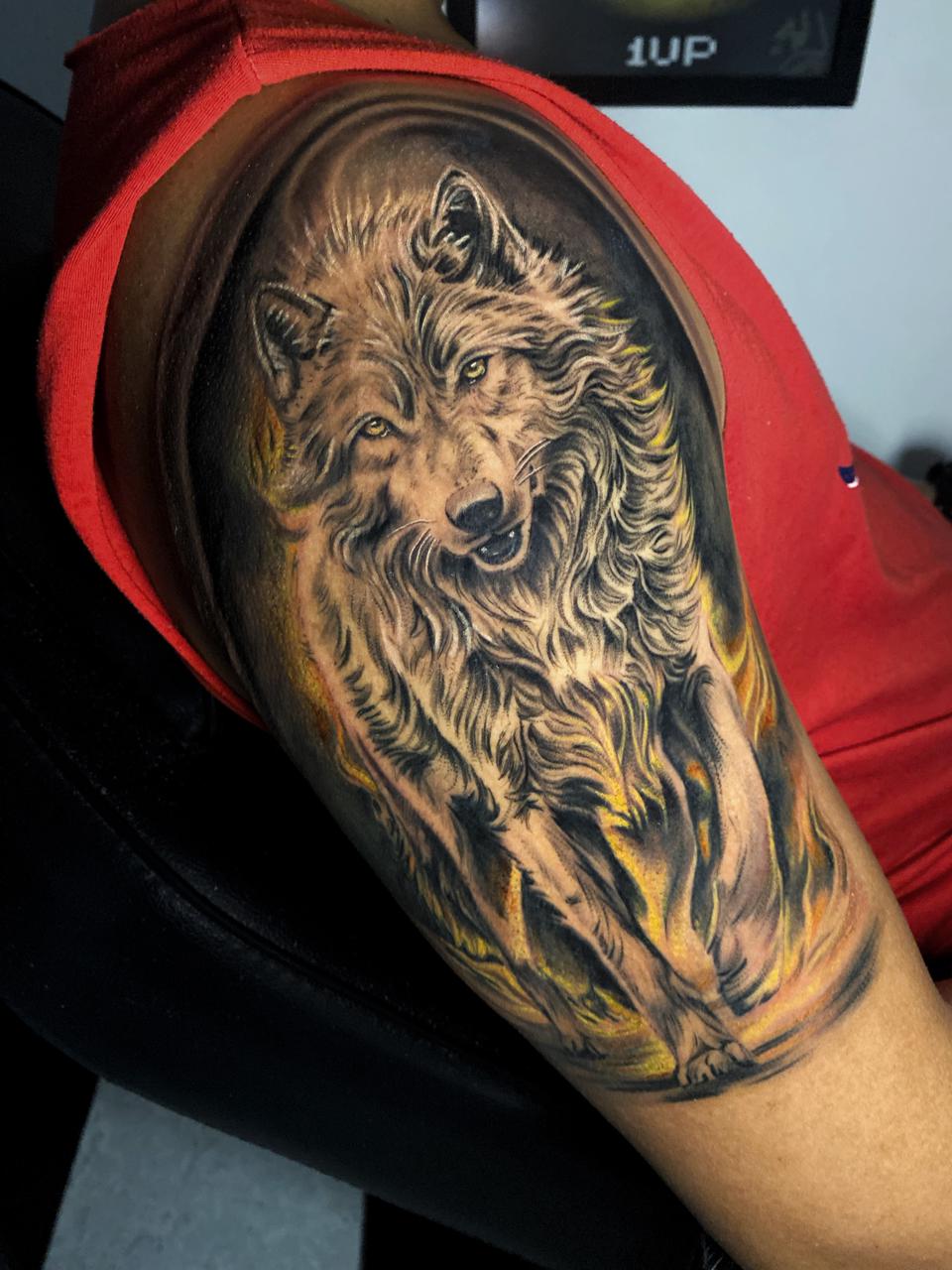 Antebrazo realismo sombras en Macul - Samsara