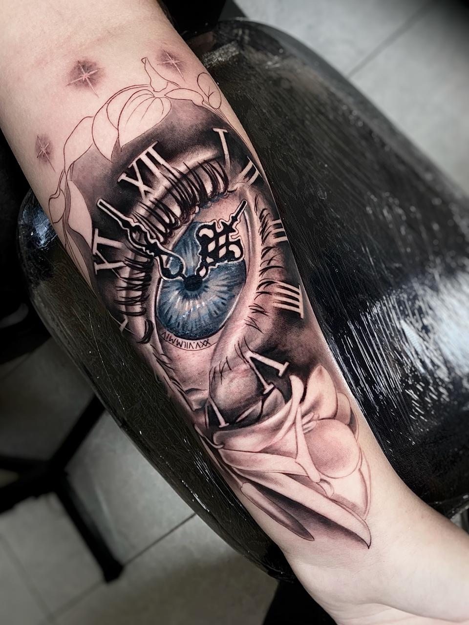 Cover up línea en Las Condes - Samsara Tattoo