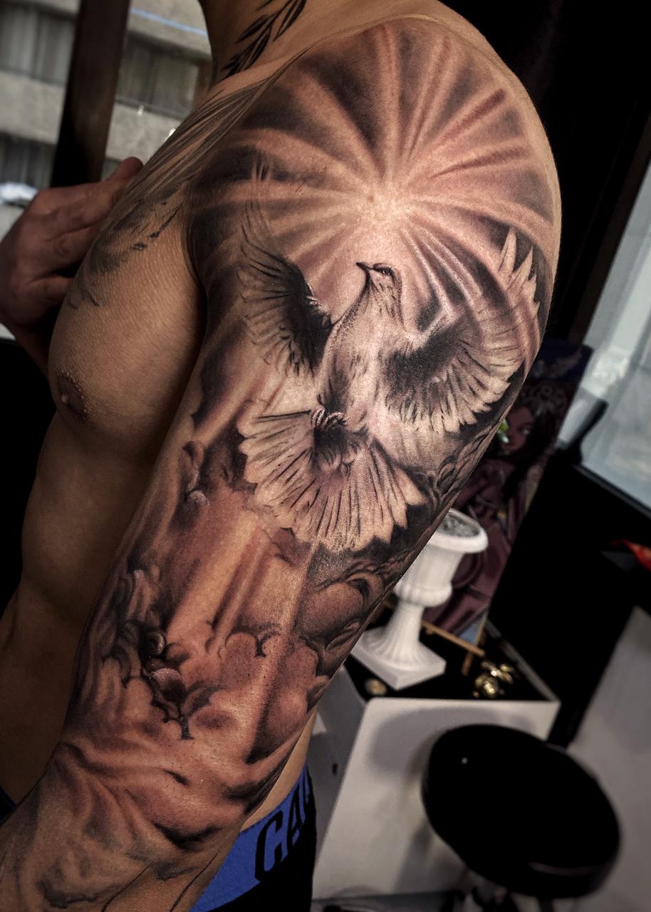 Cuello hombres en Ñuñoa - Samsara Tattoo Studio